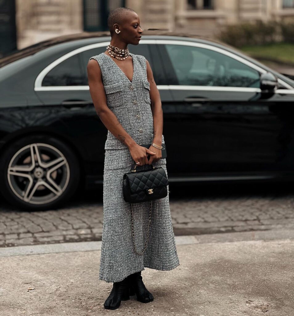 Guest at the CHANEL show during Paris Fashion Week 2024.