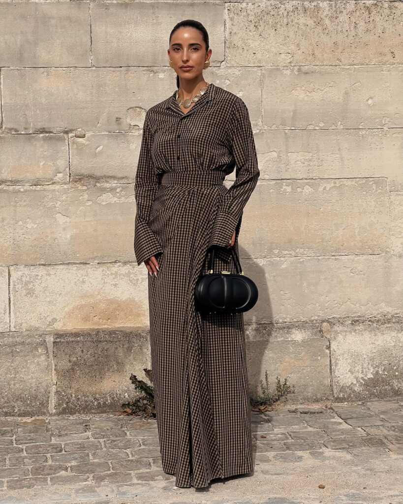 Guest at the Dior show during Paris Fashion Week 2023.