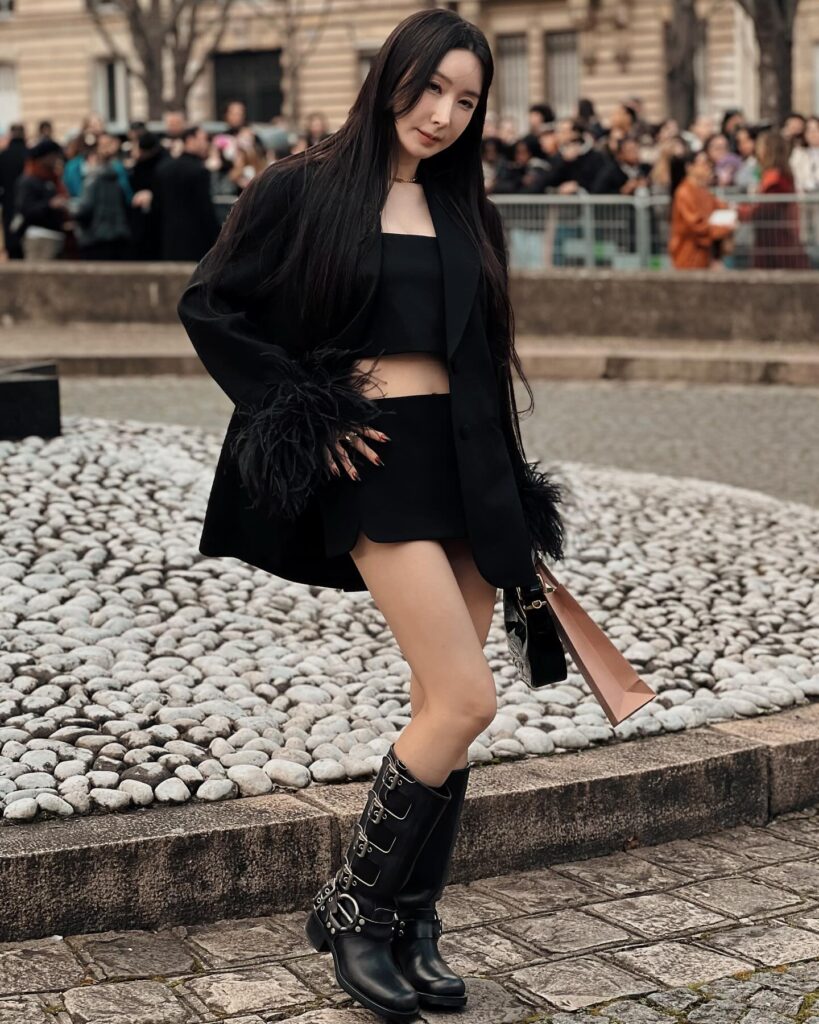 Guest at the Miu Miu show during Paris Fashion Week 2024.