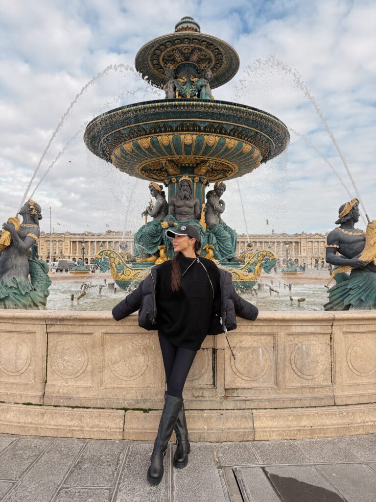 Portrait photoshoot in Paris by Vadim Hedonist