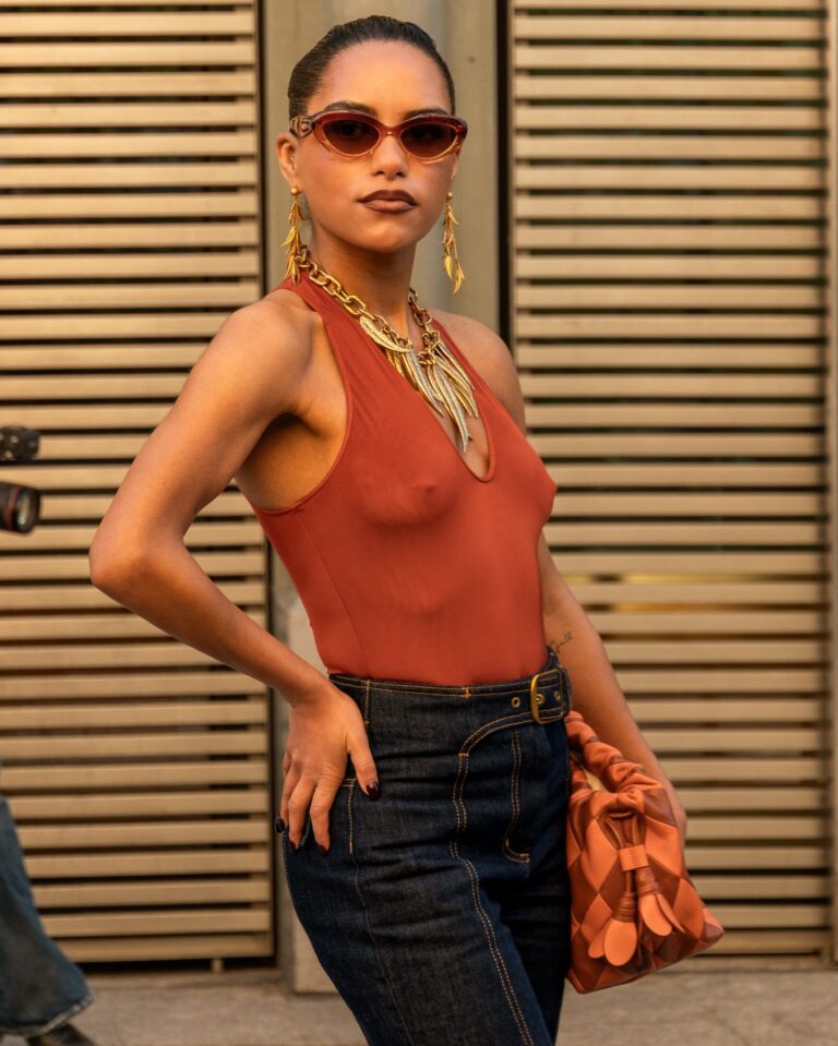 Saffron Hocking at the ZIMMERMANN show during Fashion Week in Paris 2026.