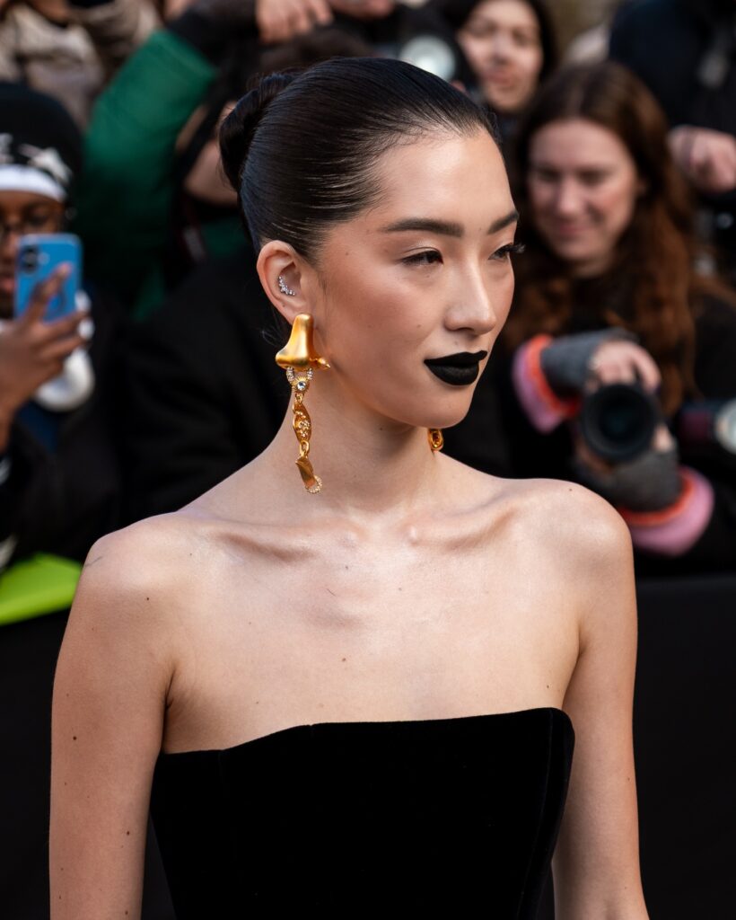 Guest at the Schiaparelli show during Haute Couture in Paris 2026.