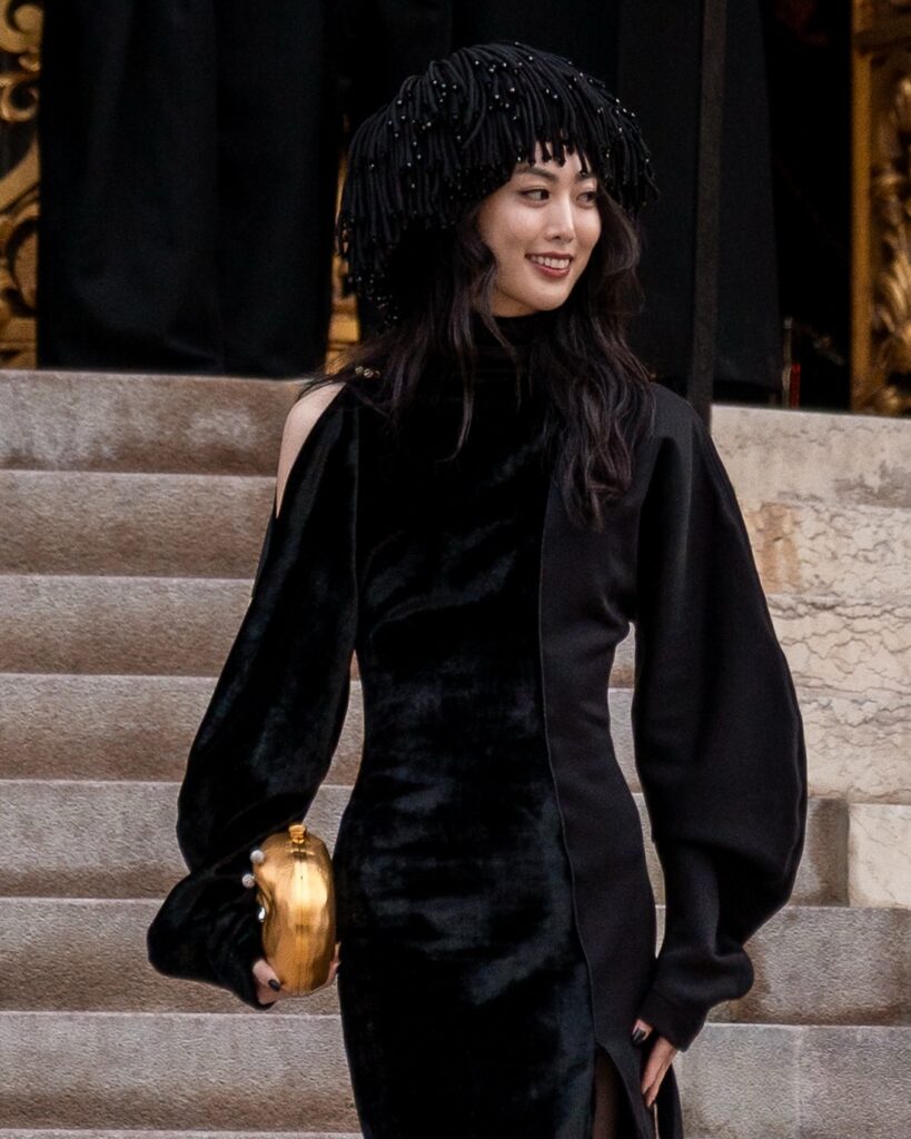Guest at the Schiaparelli show during Haute Couture in Paris 2026.