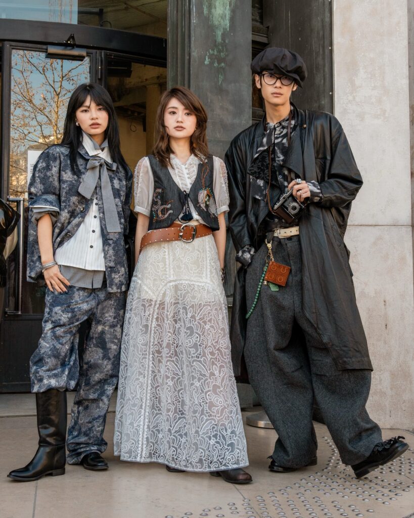 Guest at the SHIATZY CHEN show during Fashion Week in Paris 2026.