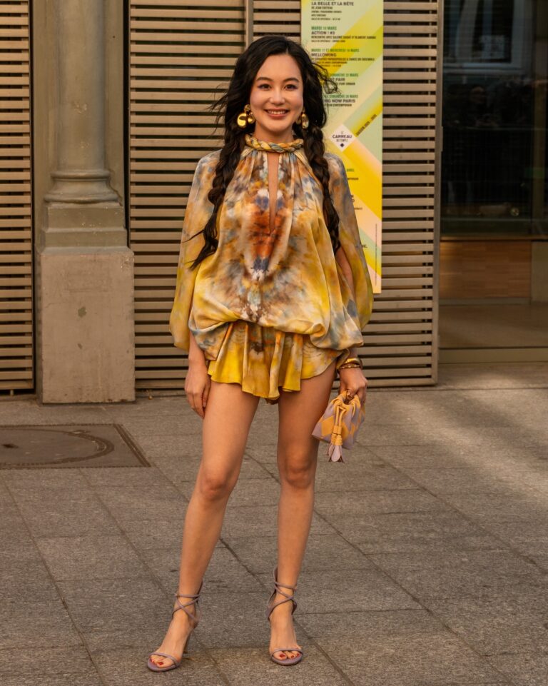 Sonya Lowe at the ZIMMERMANN show during Fashion Week in Paris 2026.