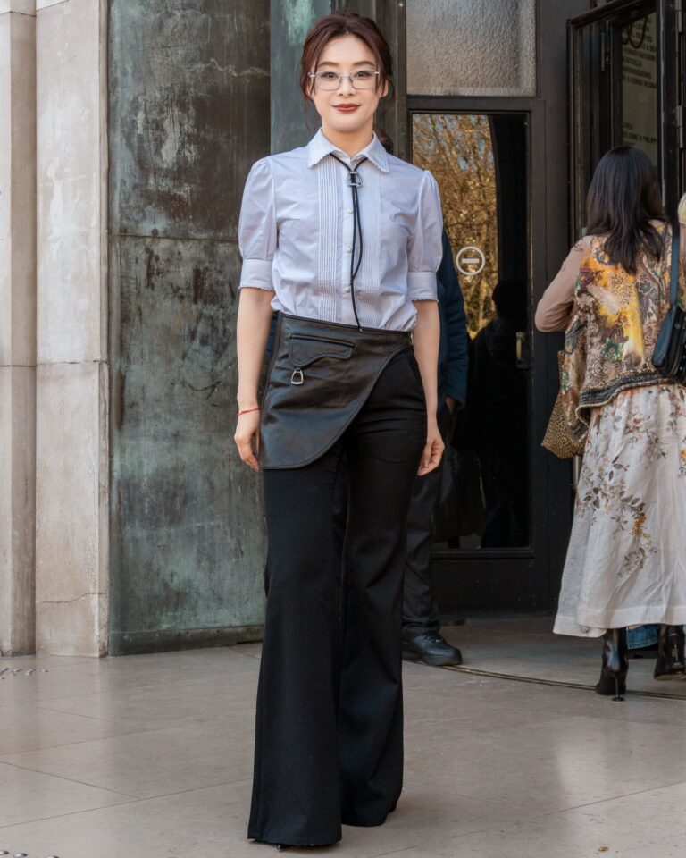 Yuan Shanshan at the SHIATZY CHEN show during Fashion Week in Paris 2026.